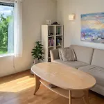 Nyaraló 3 Bedroom Beautiful In