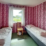3 Bedroom Beautiful In Nyaraló Borhaug